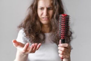 Read more about the article 5 Effective Essential Oils for Hair Loss